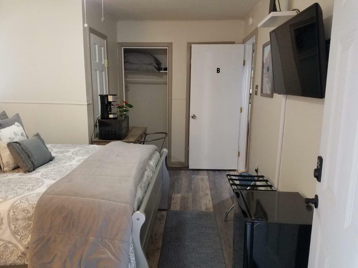 Home Away From Home Остин Экстерьер фото